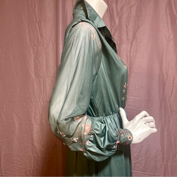 Green Floral Chiffon Maxi Dress  Boho Prairie Long Sleeve Elastic Waist Size: M - Picture 7 of 13